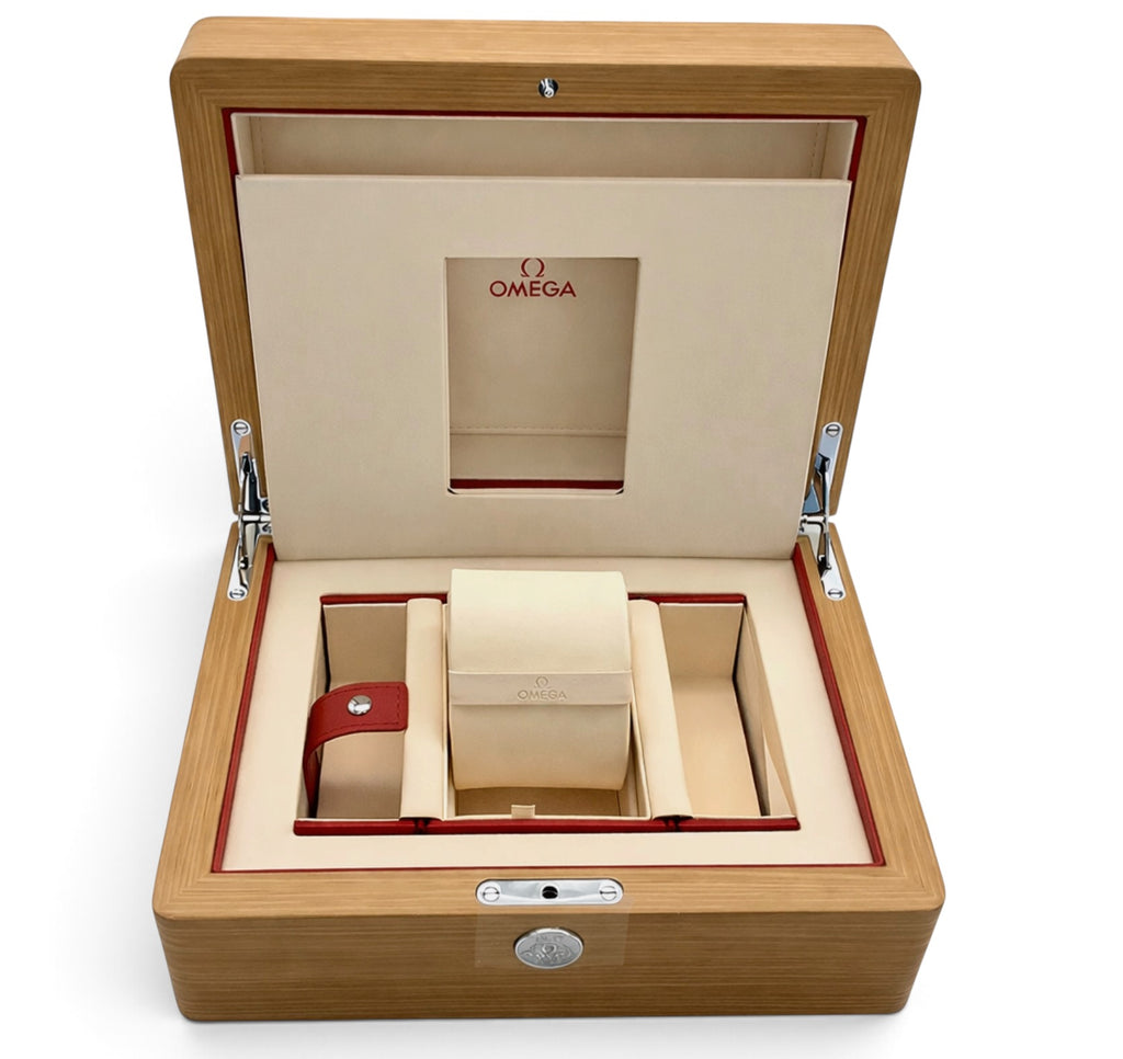 Omega Seamaster Diver 300M Chronograph – Presentation Watch Box Set