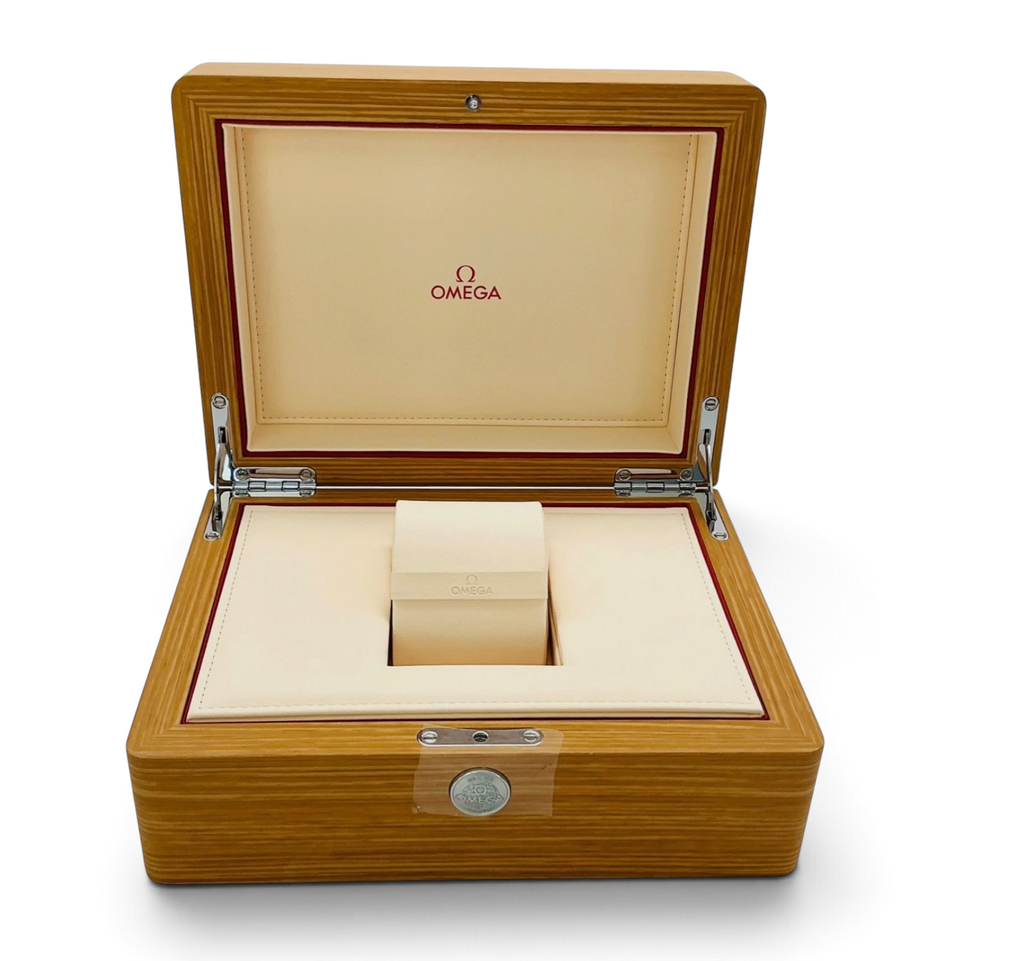 Omega Seamaster Diver 300M Chronograph – Presentation Watch Box Set