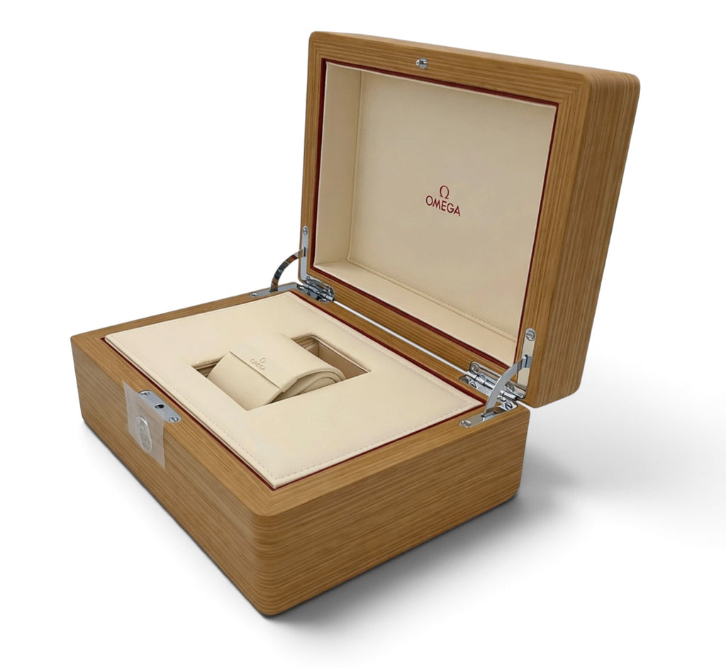 Omega Seamaster Diver 300M Chronograph – Presentation Watch Box Set