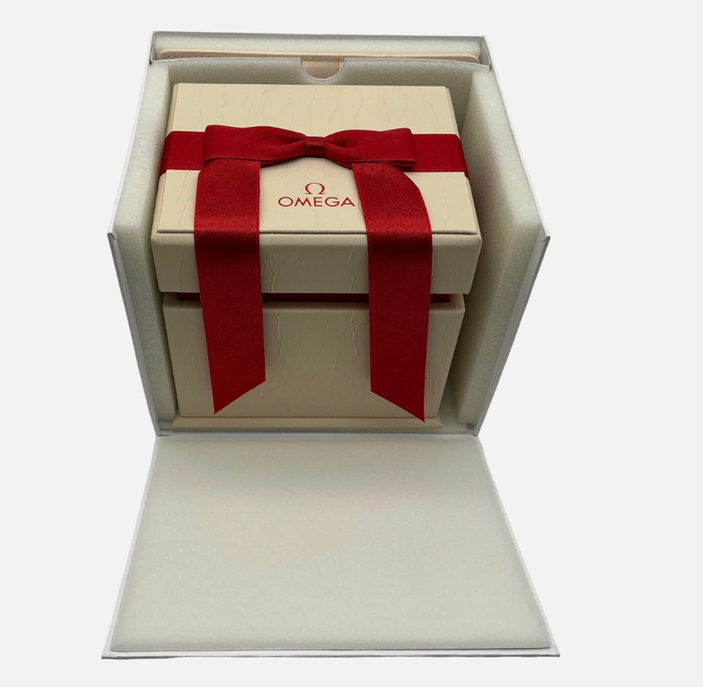 Ladies Omega Constellation 29mm 131.20.29.20.55.00 Watch Box Presentation Set
