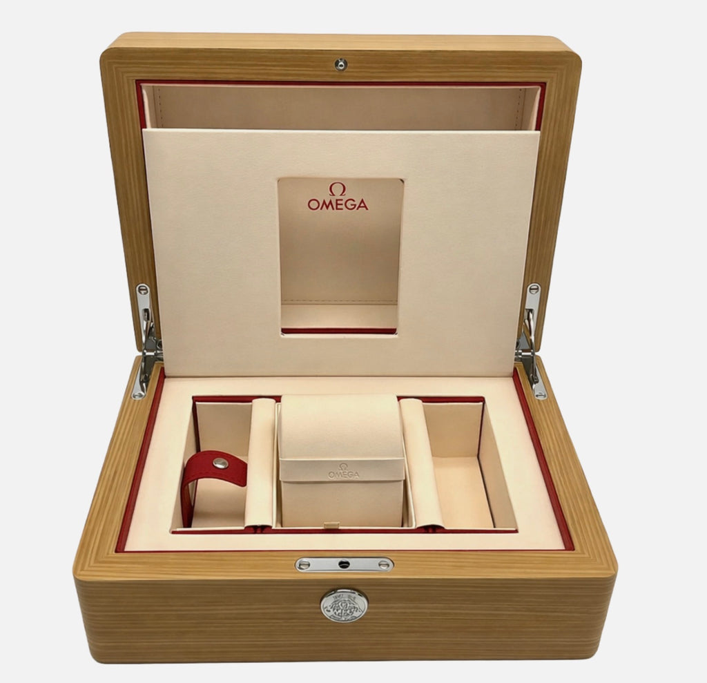 Genuine Omega OEM Seamaster 300M Chronograph 44mm Watch Box Set 210.22.44.51.01