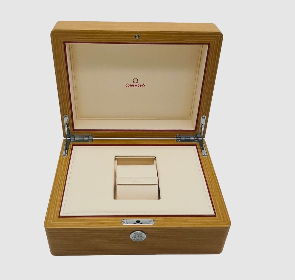 Genuine Omega OEM Seamaster 300M Chronograph 44mm Watch Box Set 210.22.44.51.01