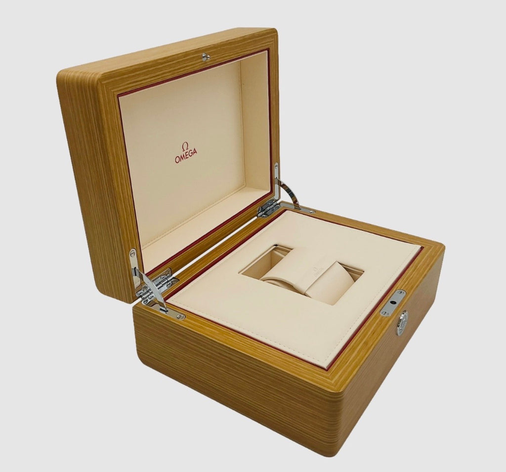 Genuine Omega OEM Seamaster 300M Chronograph 44mm Watch Box Set 210.22.44.51.01