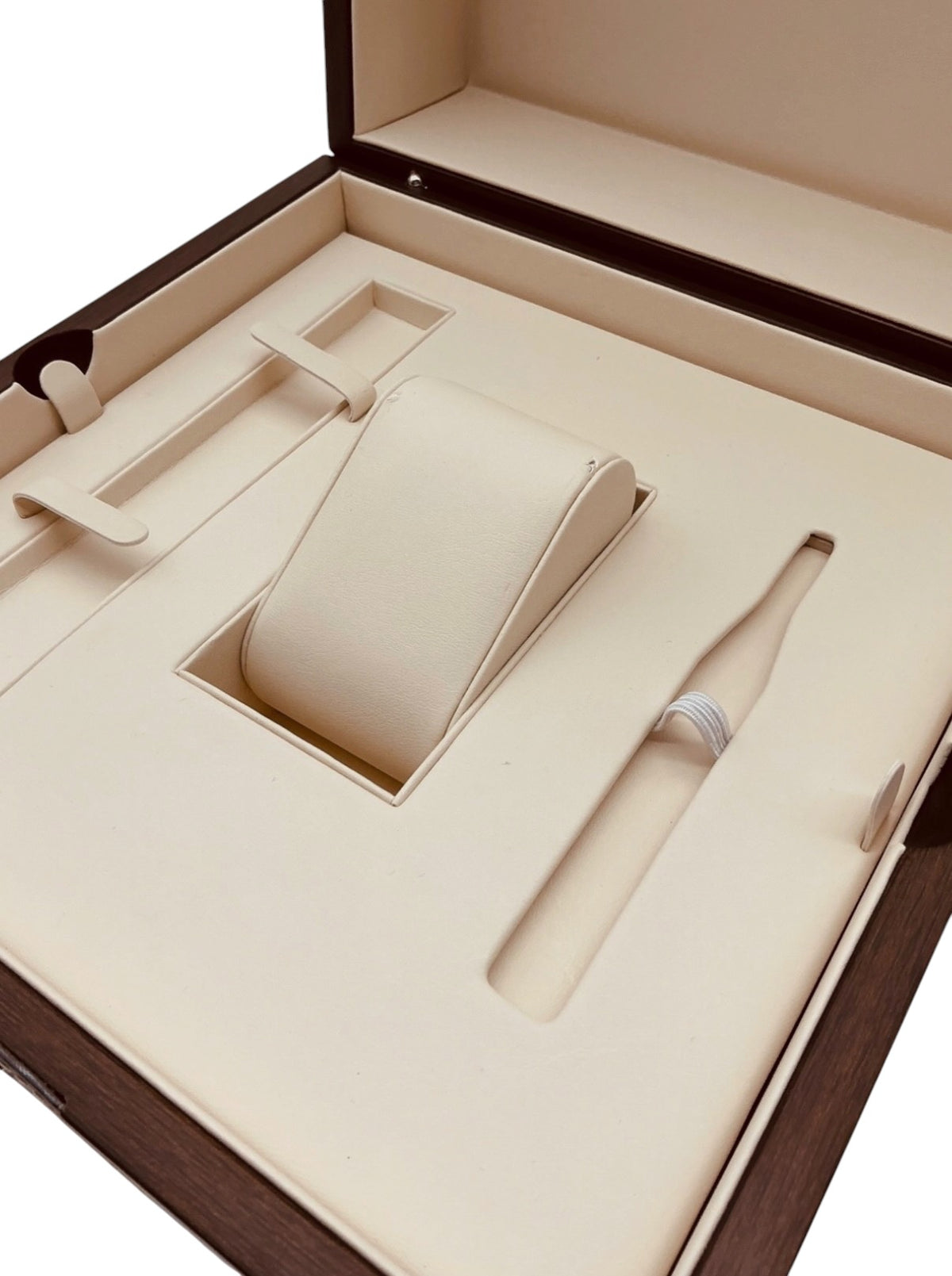 Longines Legend Diver L3.674.4.50.0 (L36744500) – Genuine OEM Watch Box Presentation Set