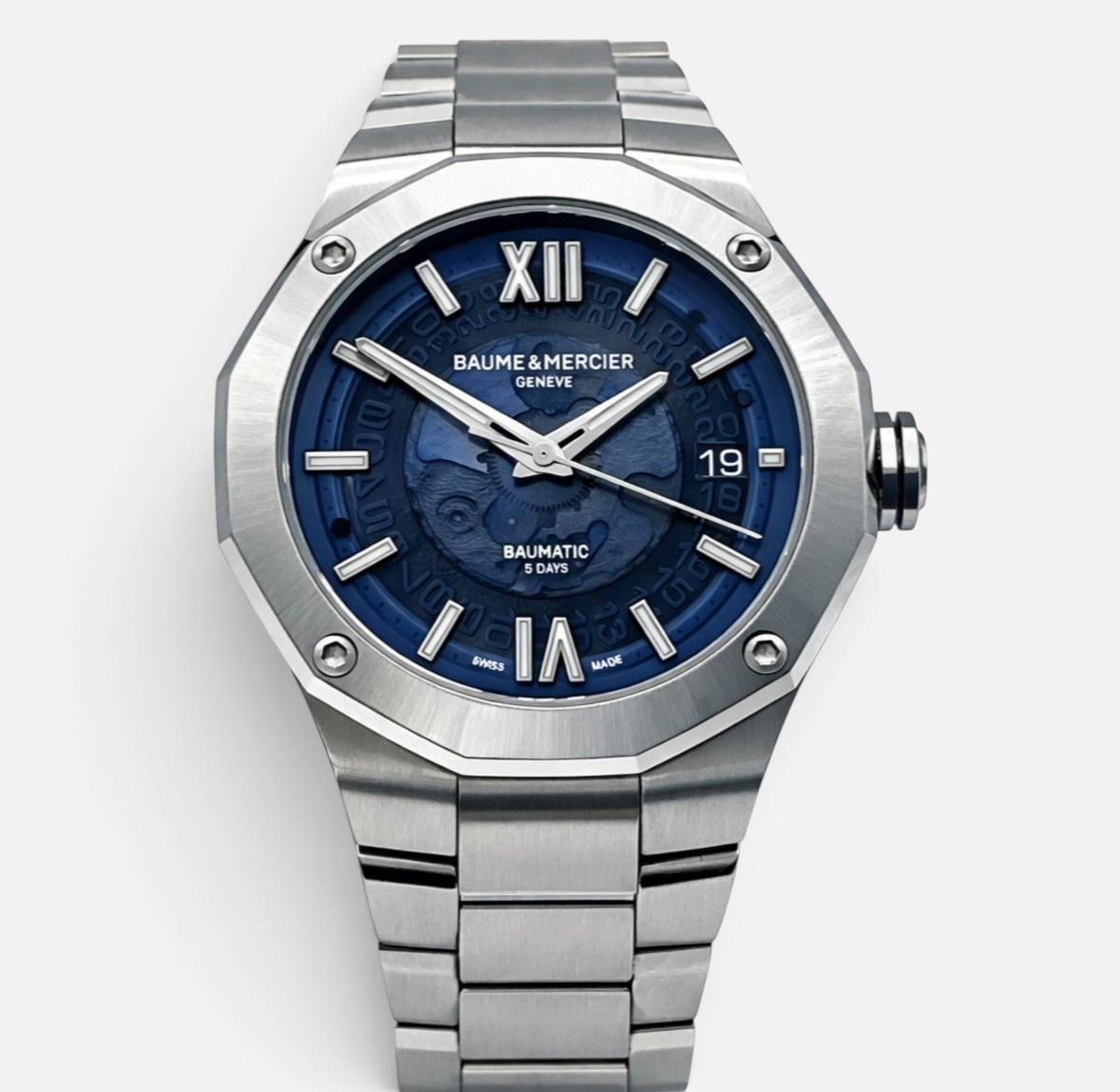 Baume & Mercier Riviera Baumatic 10616 Gentleman’s Watch – Stainless Steel & Blue Dial 42mm – Ex‑Display