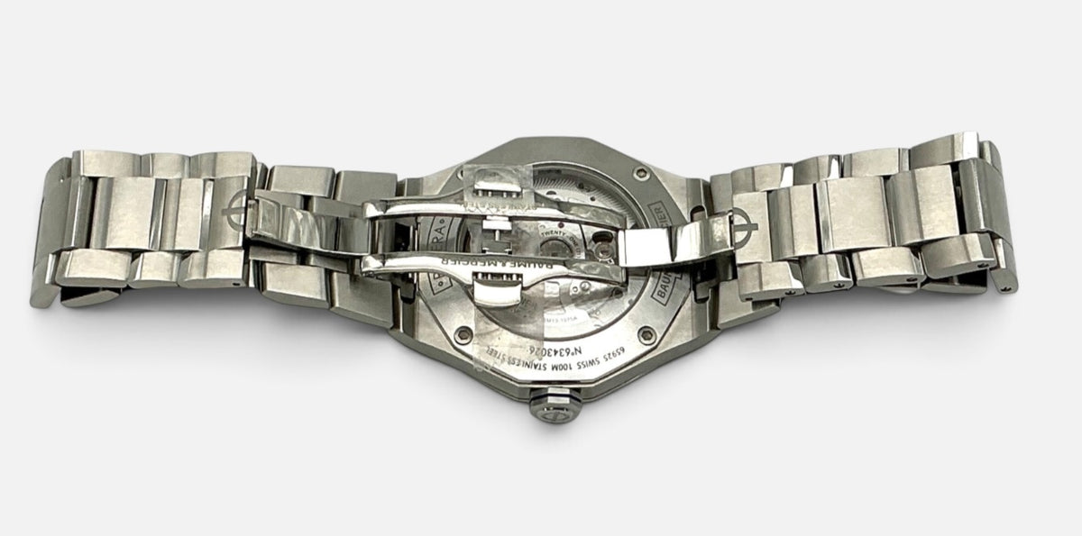 Baume & Mercier Riviera Baumatic 10616 Gentleman’s Watch – Stainless Steel & Blue Dial 42mm – Ex‑Display