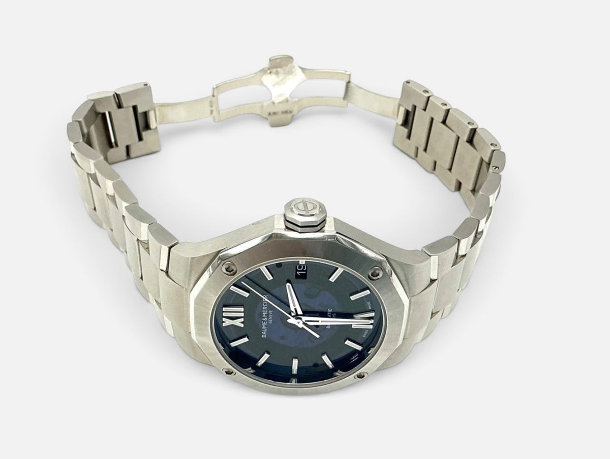 Baume & Mercier Riviera Baumatic 10616 Gentleman’s Watch – Stainless Steel & Blue Dial 42mm – Ex‑Display