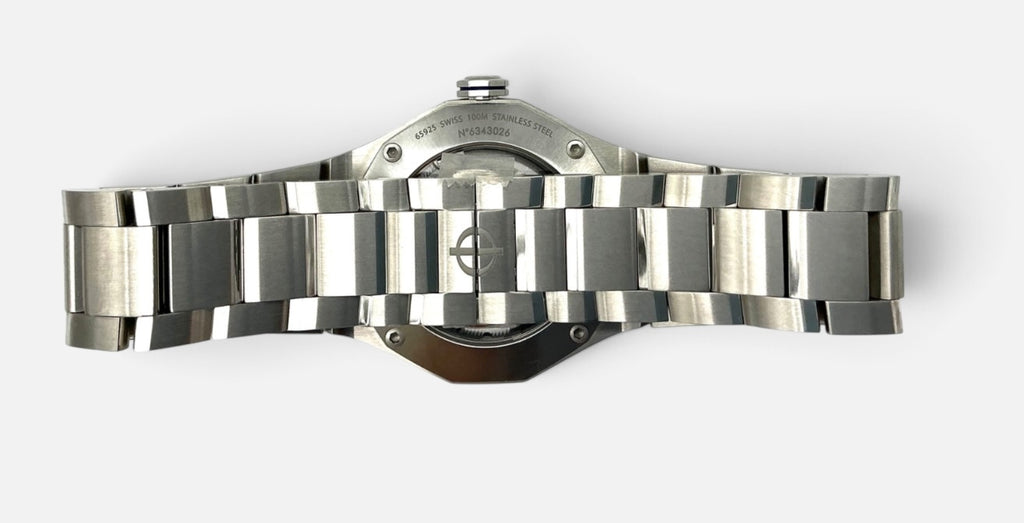 Baume & Mercier Riviera Baumatic 10616 Gentleman’s Watch – Stainless Steel & Blue Dial 42mm – Ex‑Display