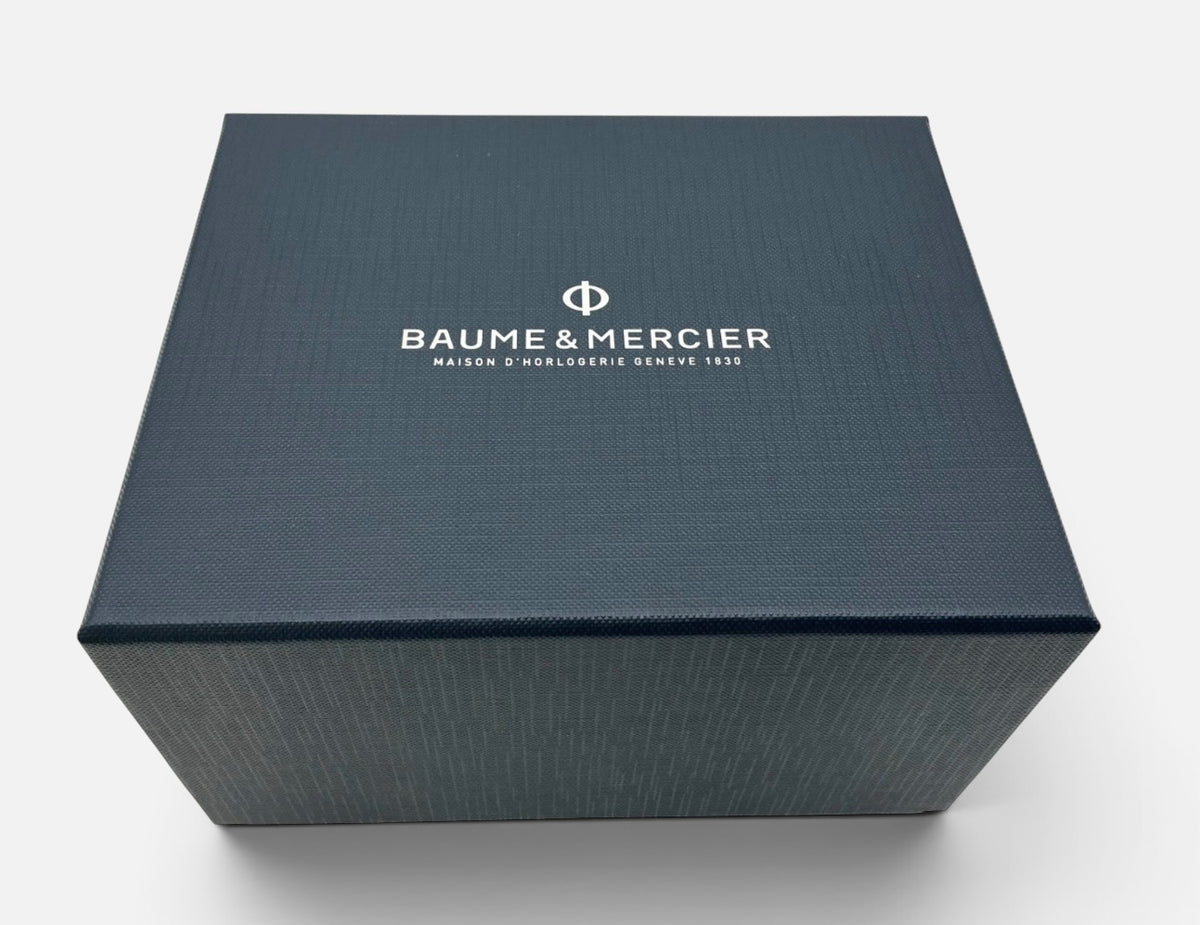 Baume & Mercier Riviera Baumatic 10616 Gentleman’s Watch – Stainless Steel & Blue Dial 42mm – Ex‑Display