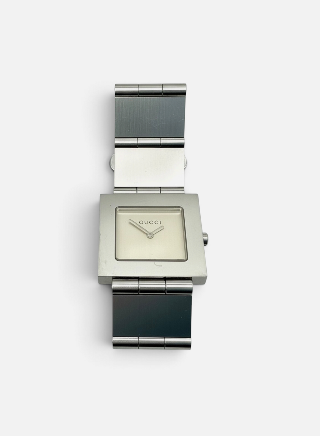 Gucci 600M Unisex Watch • Rare Champagne Dial • Vintage Swiss Made
