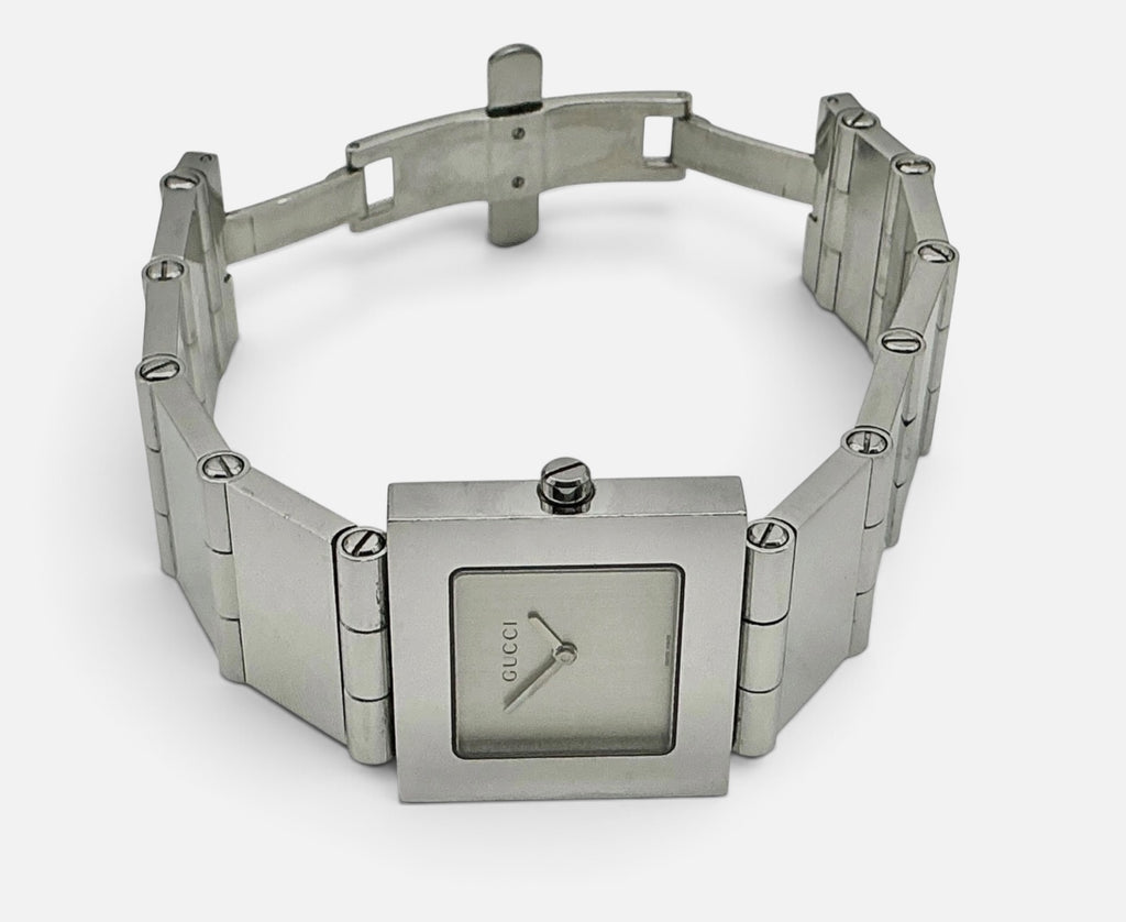 Gucci 600M Unisex Watch • Rare Champagne Dial • Vintage Swiss Made