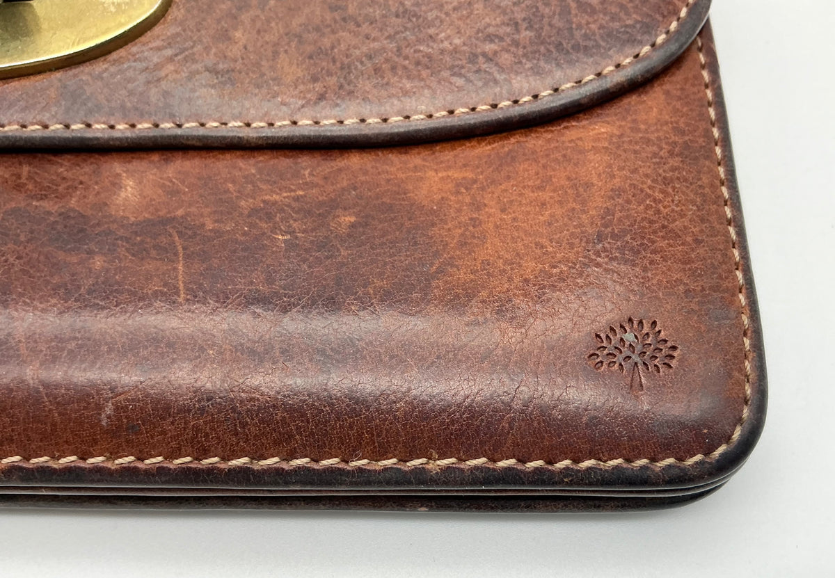 Vintage Mulberry Bayswater Clutch Wallet in Brown Darwin Leather — Tree-Logo Lining