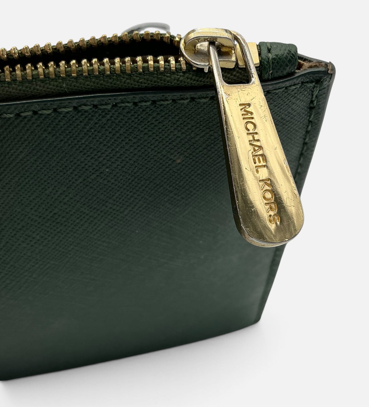 Michael Kors Jet Set Travel Leather Pochette – Moss Green (32S3GTVW3L)