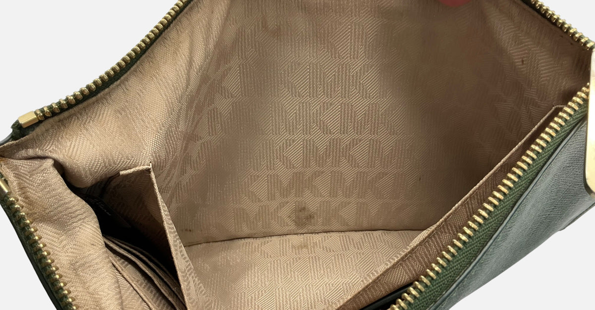 Michael Kors Jet Set Travel Leather Pochette – Moss Green (32S3GTVW3L)