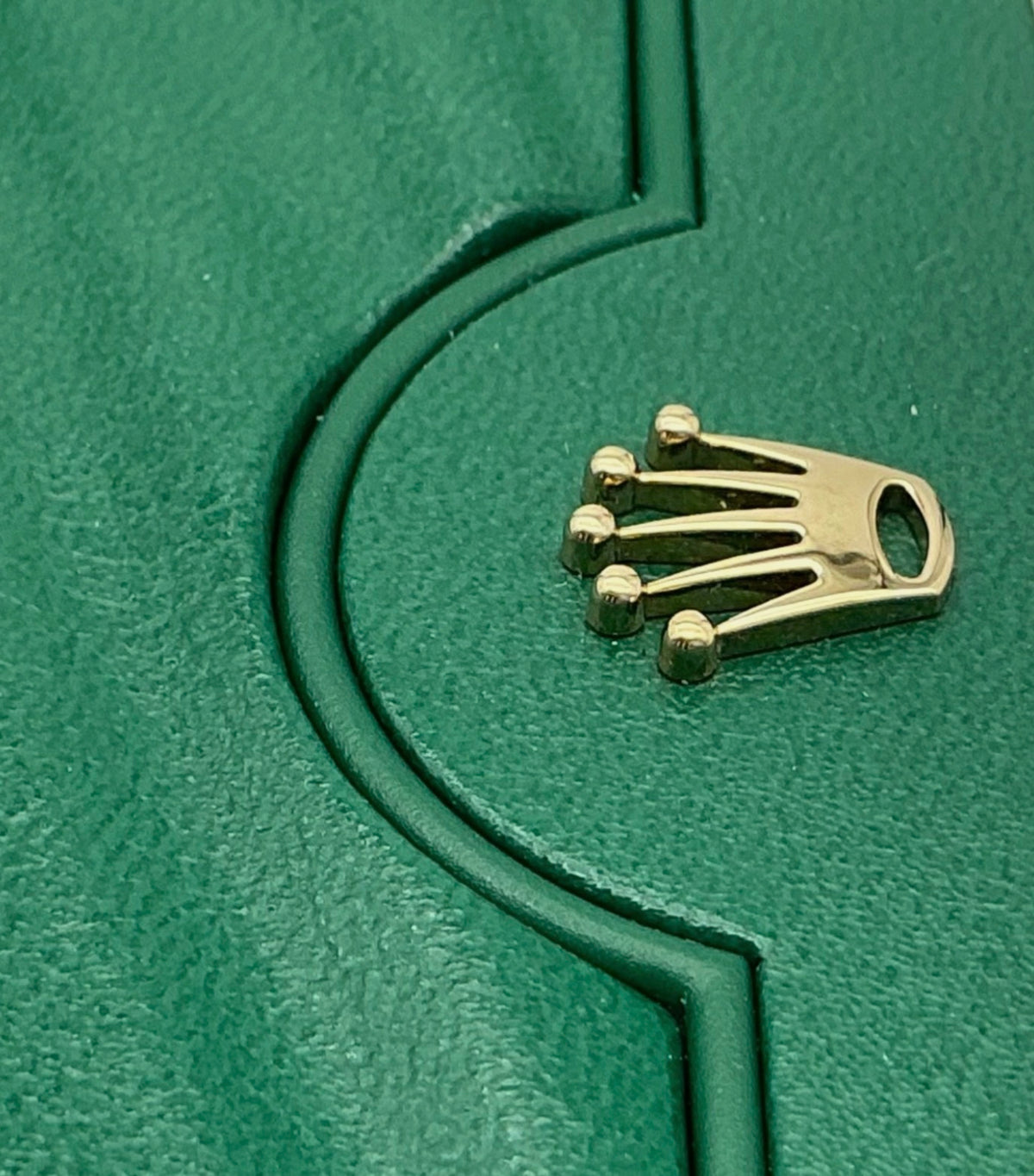 Genuine Rolex OEM Oyster M (Medium) 39139.01 Wave-Top Watch Box Set With Sleeve