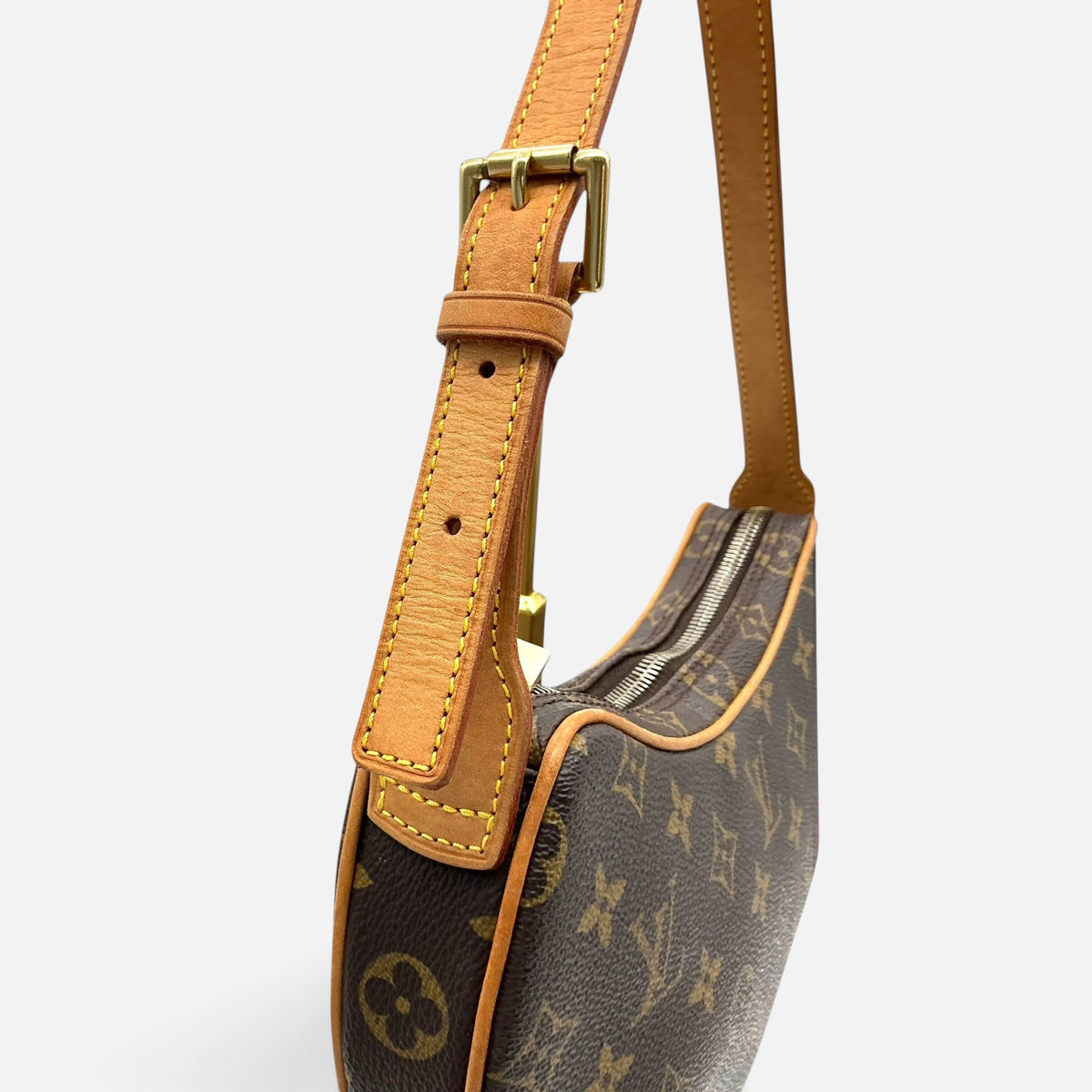 Early 2000’s Vintage Louis Vuitton Monogram Croissant Shoulder Bag